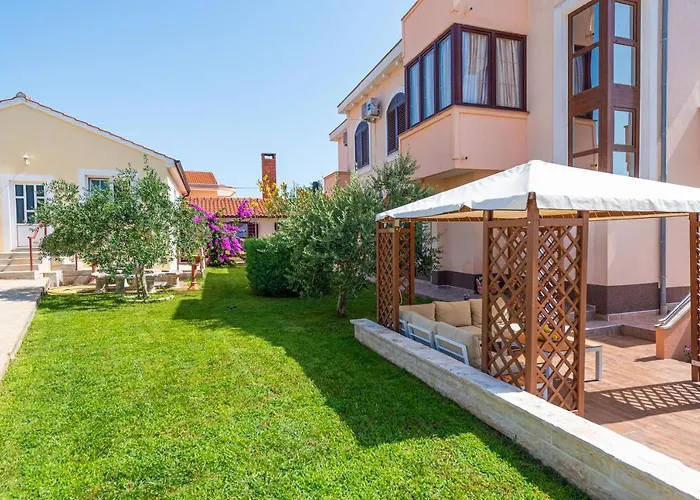 With Parking Space Privlaka, Zadar - 12989 Apartment